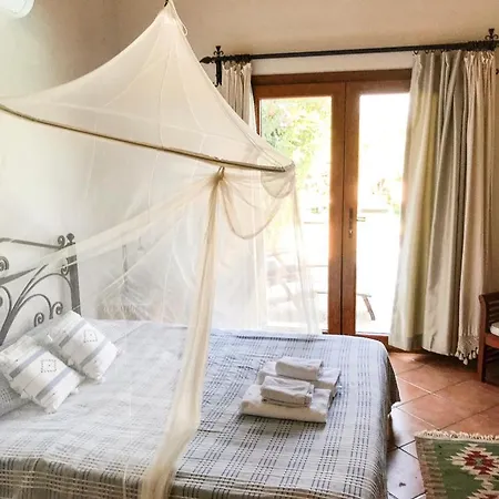 别墅 Samik Sleeps 6 Pool Air Con Wifi